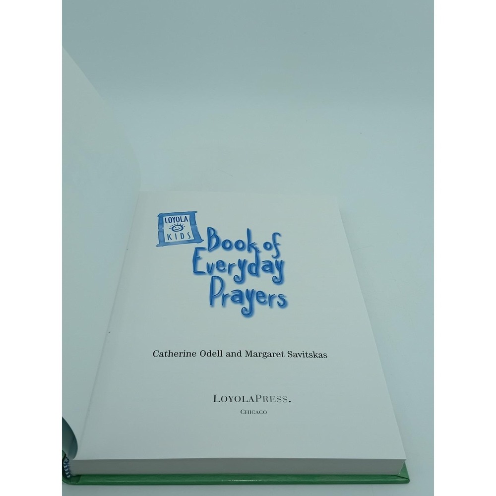 Book of Everyday Prayers by Catherine & Margaret 2002 Loyola Kids For Childrens - Picture 6 of 10